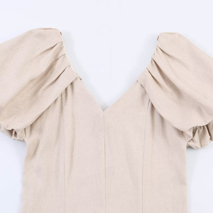 Damen V-Ausschnitt Kleid mit voluminösen Puffärmeln und schwingendem Rock Echo Archiv