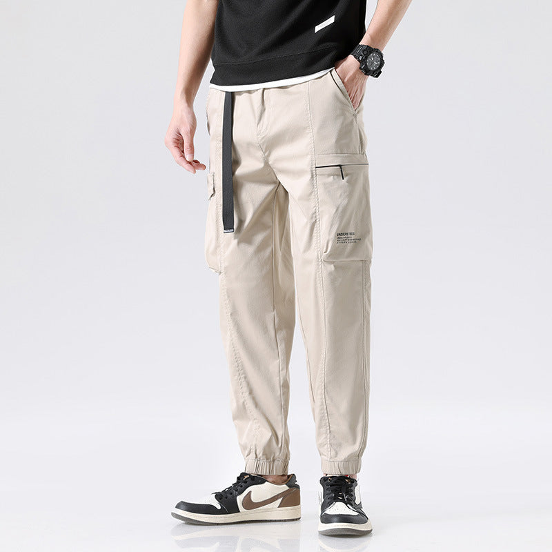 Herren Leichte Utility-Cargohose im Joggerstil mit integriertem Gürtelband und Reißverschlusstaschen Echo Archiv