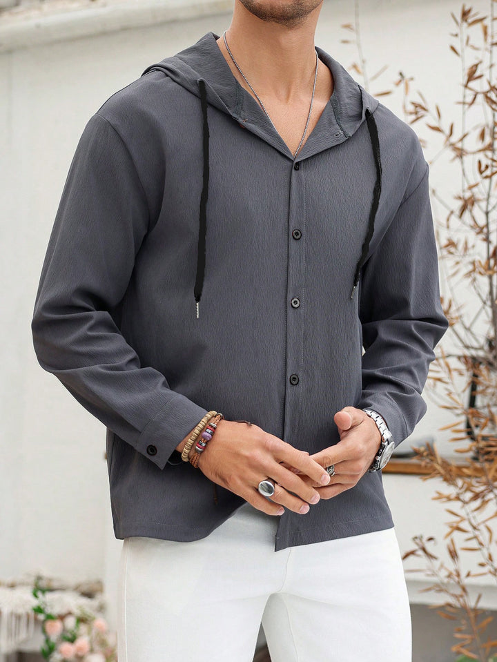 Herren sportliche Hemdjacke mit Kapuze und zeitgemäßem Design Echoarchiv
