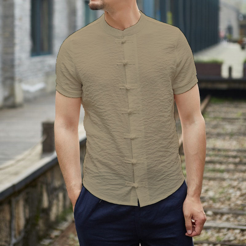 Herren Kurzarmhemden mit stilvollen Knopfdetails Echoarchiv