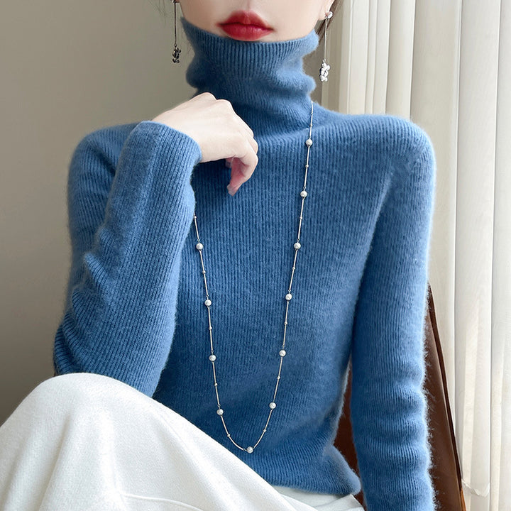 Damen Schmal geschnittener Feinstrick-Rollkragenpullover mit extrafeinem Flauschfinish Echoarchiv