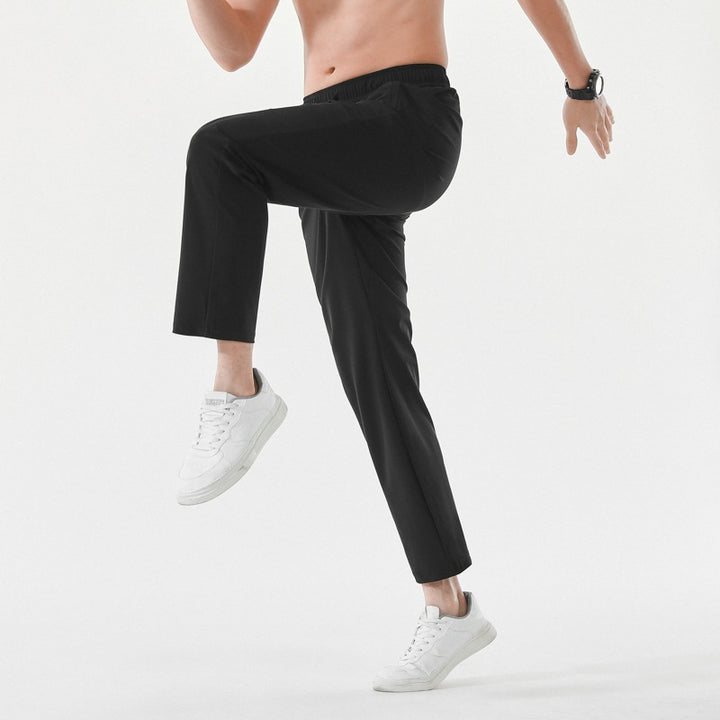 Herren Relaxed-Performance-Freizeithose mit elastischem Tunnelzug, schnell trocknendem Stretch & geradem Bein Echoarchiv