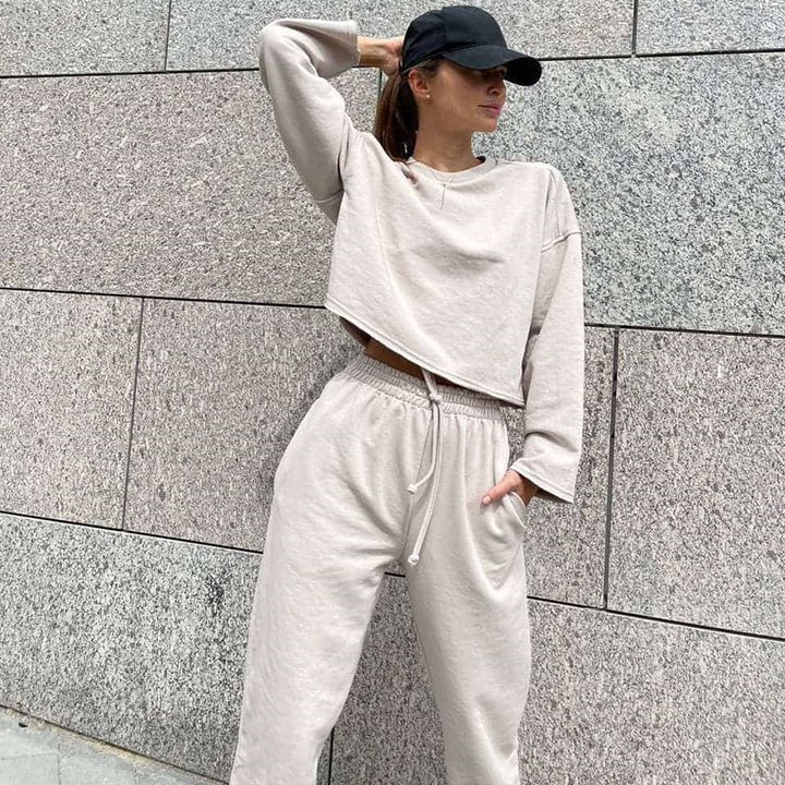 Damen lässiges Oversize-Lounge-Set mit weitem Crewneck-Sweater und elastischer Kordelbund-Jogginghose – Avérine