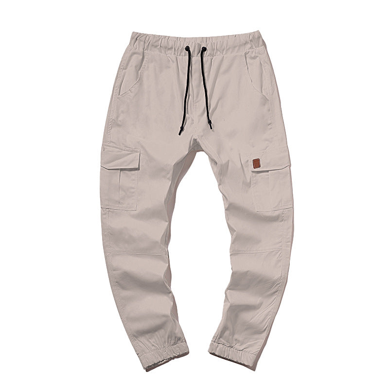 Herren Cargo-Hose im modernen Design mit mehreren Taschen und elastischem Bund Echoarchiv