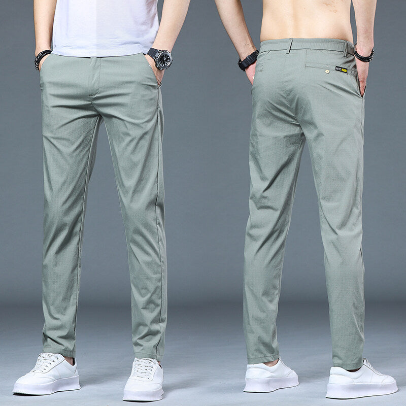 Herren luftige Freizeithosen im modernen Slim-Fit Design Echoarchiv