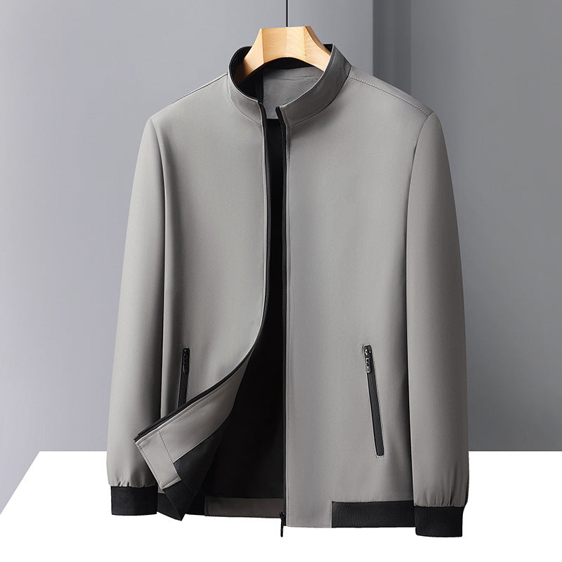 Herren modische Übergangsjacke mit wasserabweisendem Material und praktischen Taschen Echoarchiv