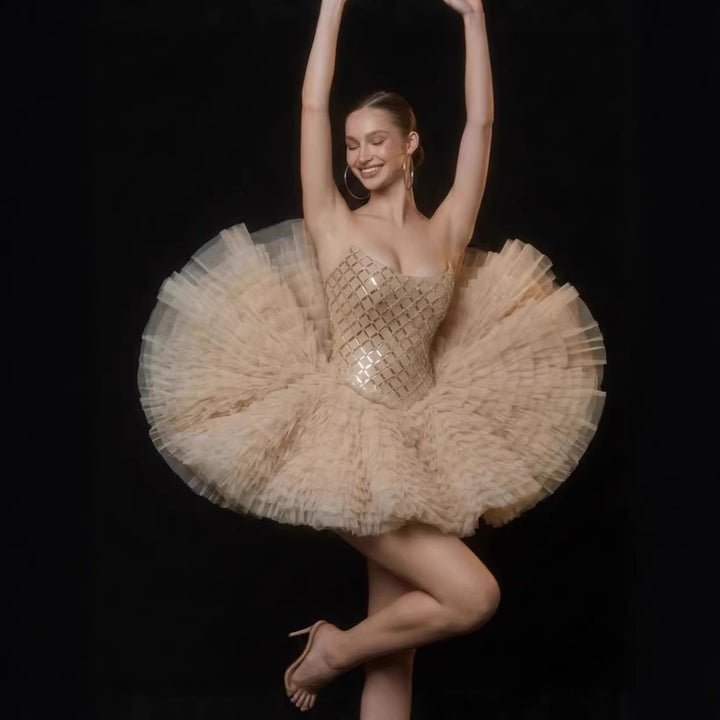Damen Glamouröses Tüll-Cocktailkleid mit schimmerndem Oberteil Echo Archiv