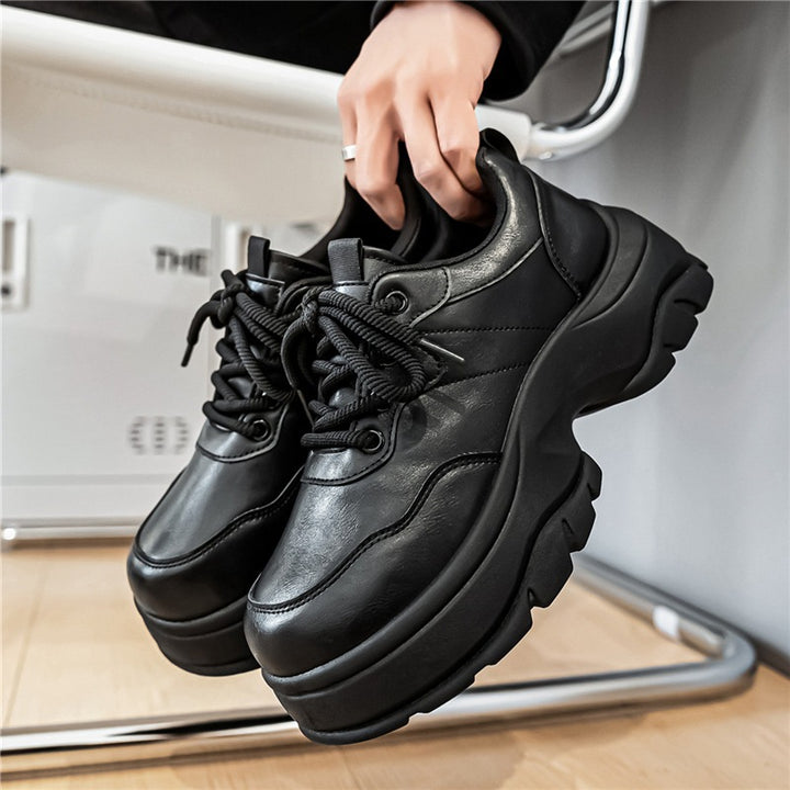 Damen urbane Plateau‑Chunky‑Sneaker mit extra hoher Dämpfung, gepolstertem Knöchelkragen und griffiger Offroad‑Profilsohle Echo Archiv