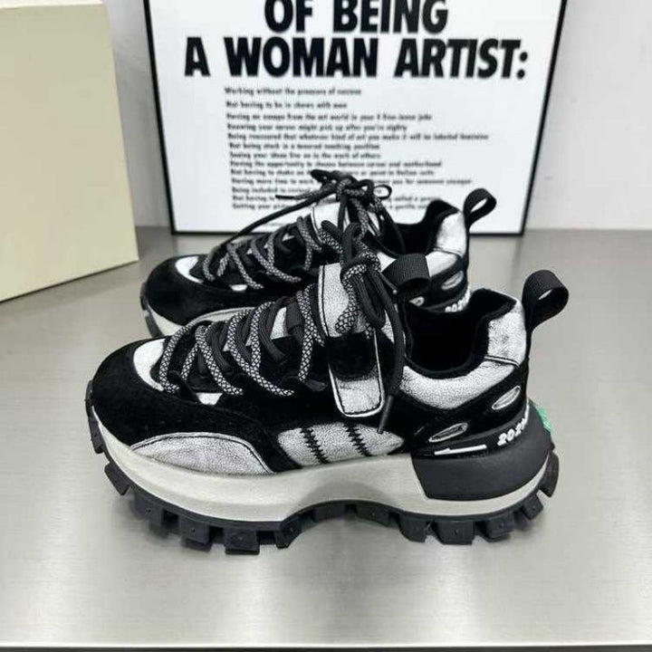 Damen Sportliche Sneaker mit rutschfester Profilsohle und atmungsaktivem Obermaterial Echo Archiv