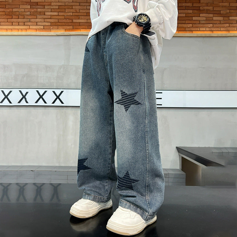 Unisex weite Jeanshose mit Sternenapplikationen Echo Archiv