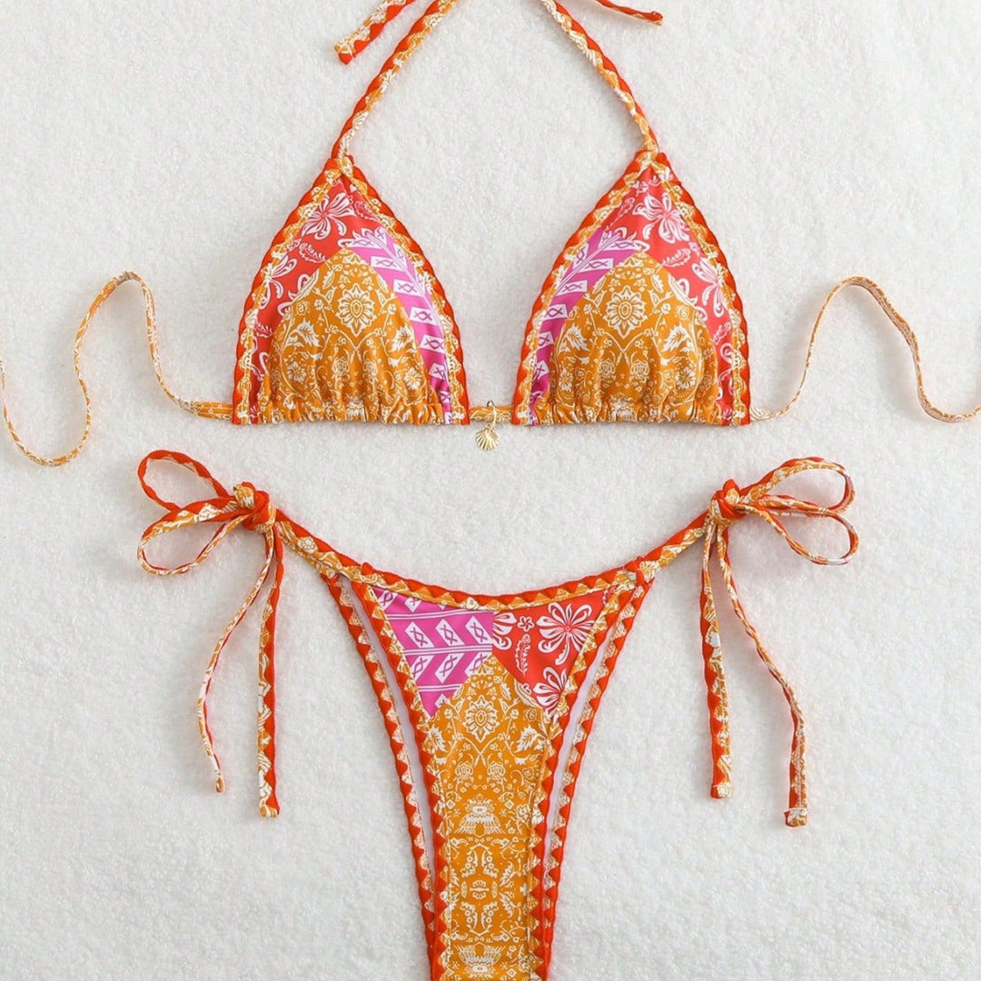 Damen Triangel-Bikini mit verspieltem Schnitt und exotischem Muster Echo Archiv