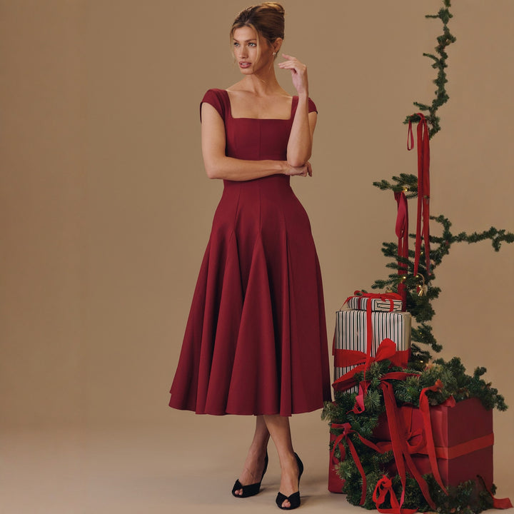 Damen Midi-Kleid mit quadratischem Ausschnitt und weit schwingendem Rock Echo Archiv