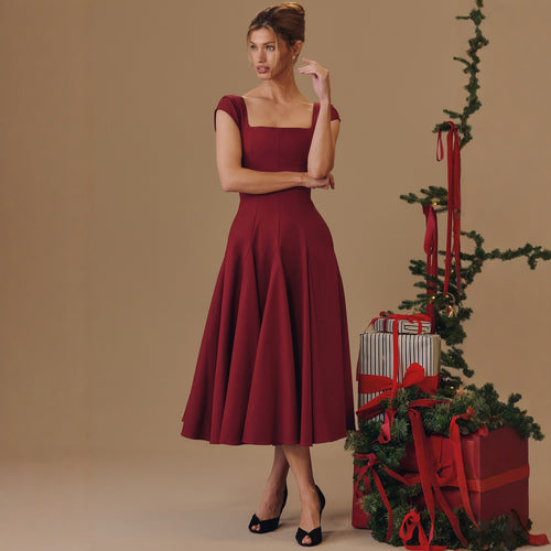 Damen Midi-Kleid mit quadratischem Ausschnitt und weit schwingendem Rock Echo Archiv