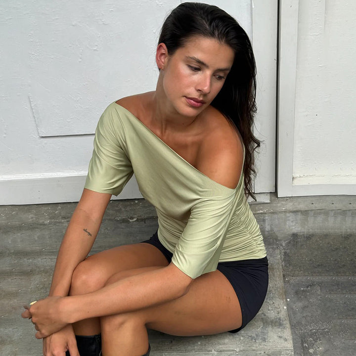 Damen Off-Shoulder Oberteil mit modischer Raffung Echo Archiv