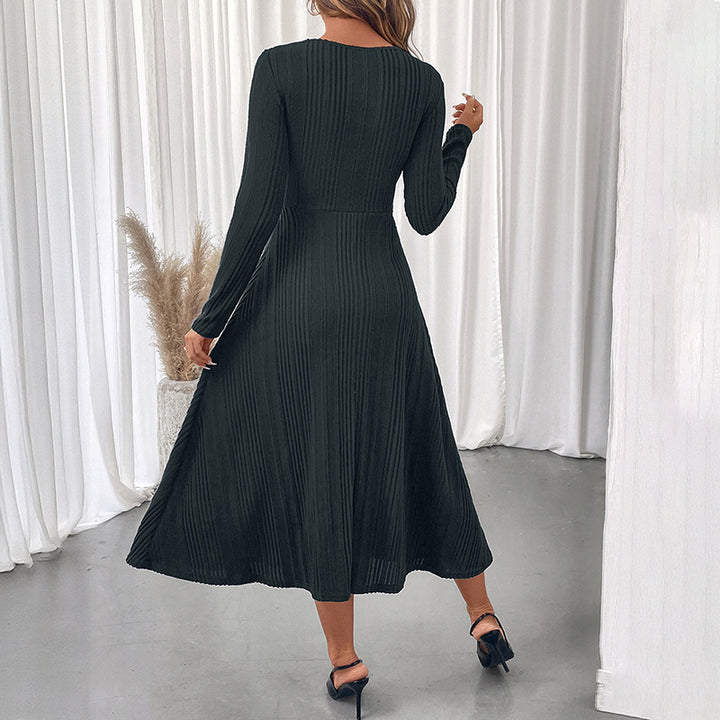 Damen Elegantes Midikleid mit Cut-Out-Details Echo Archiv