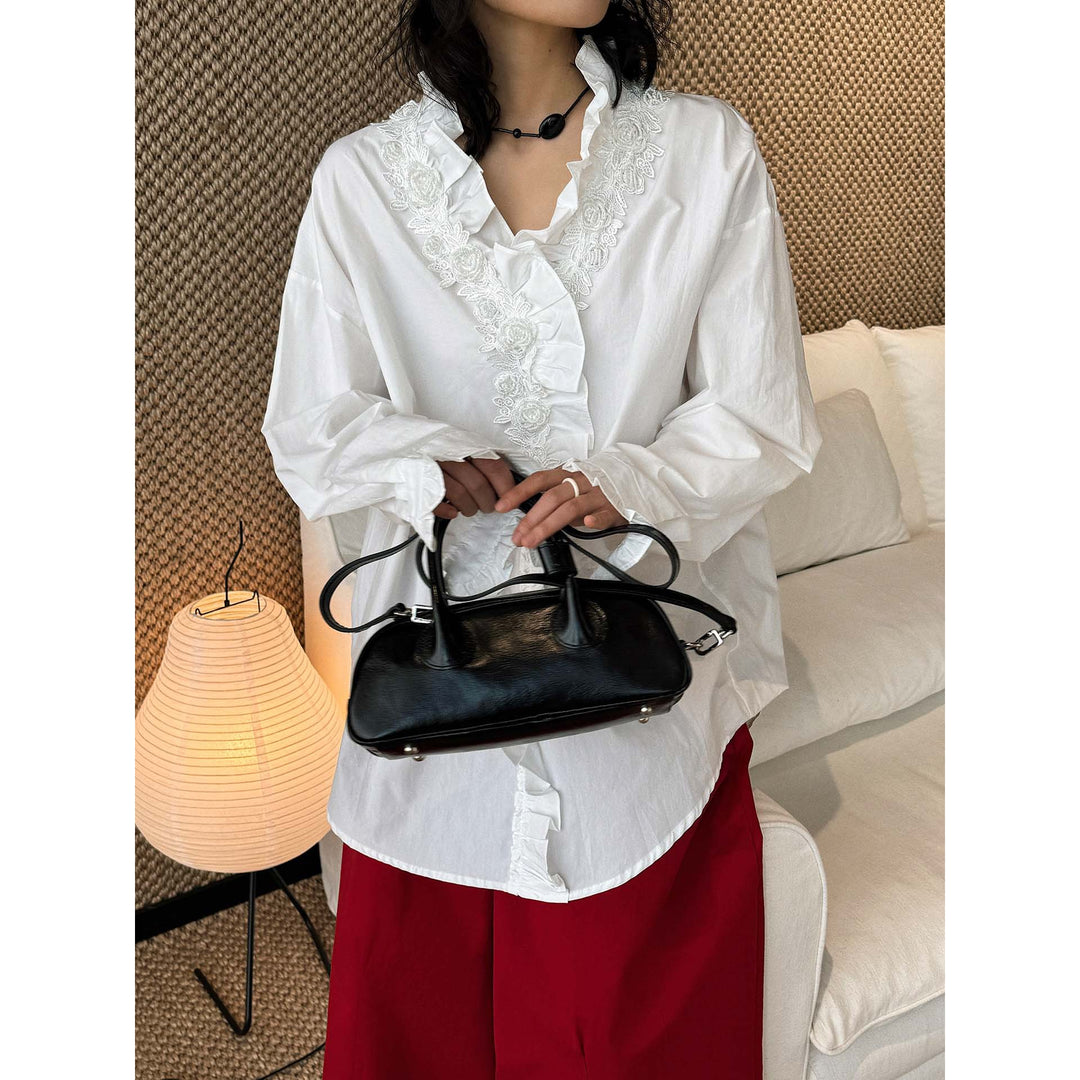 Damen Oversize-Bluse mit Rüschenleiste und Spitzenbesatz Echoarchiv