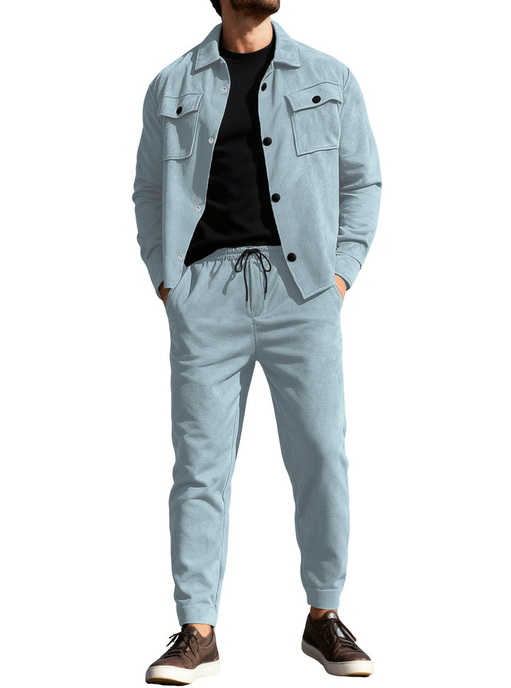 Herren nan Shirtjacke mit Pattentaschen und gerade geschnittene Chinohose Echo Archiv