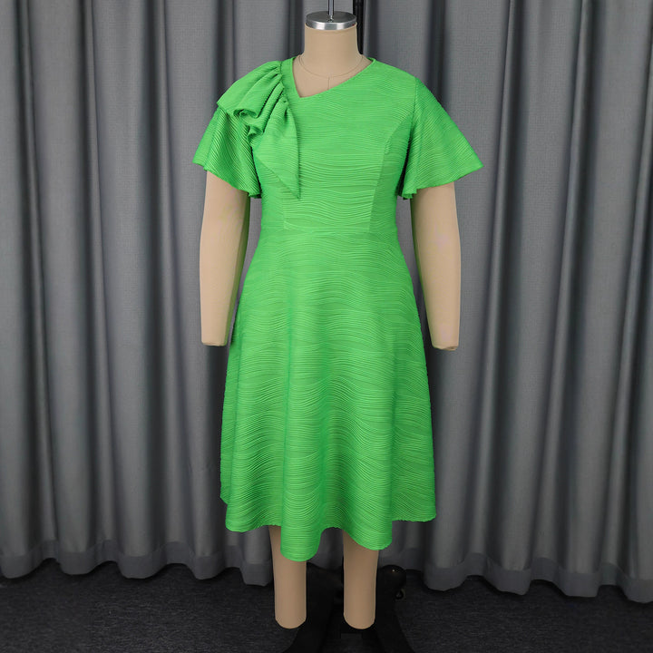 Damen elegantes Midikleid mit Rüschen-Details Echo Archiv