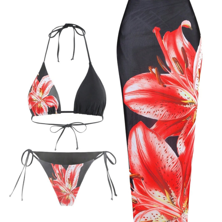 Damen Bikiniset mit blumigem Wickelrock Echo Archiv
