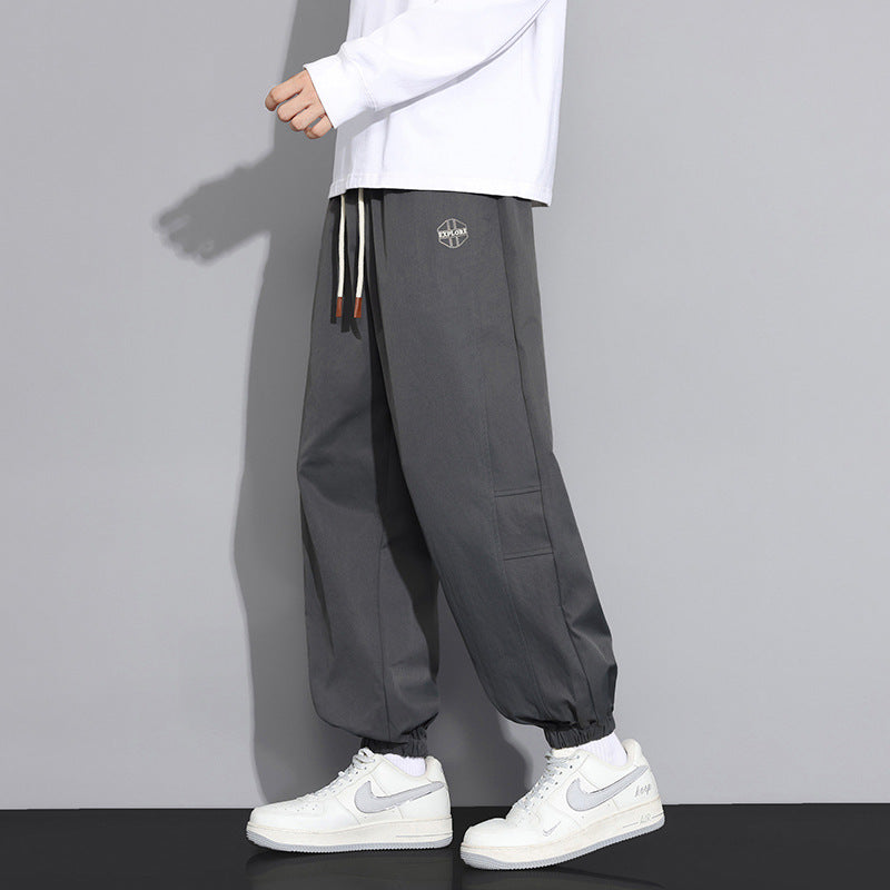 Herren Bequeme Relaxed Fit Bundfaltenhose