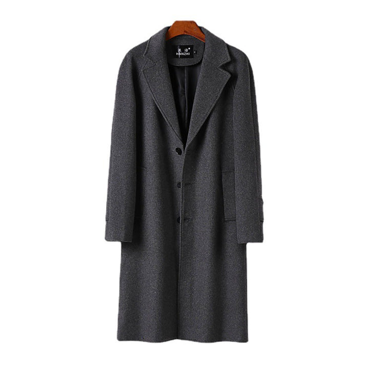Herren Maxilanger Wollmantel mit cleanem Schnitt, schmalem Revers und innenliegendem Futter Echoarchiv