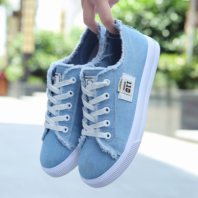Damen Backless Denim-Slip-On Sneaker mit Schnürdetail und gepolstertem Fußbett – Lioré