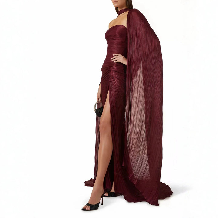 Damen Elegantes Maxi-Kleid mit asymmetrischem Schnitt und Plissierungen Echo Archiv