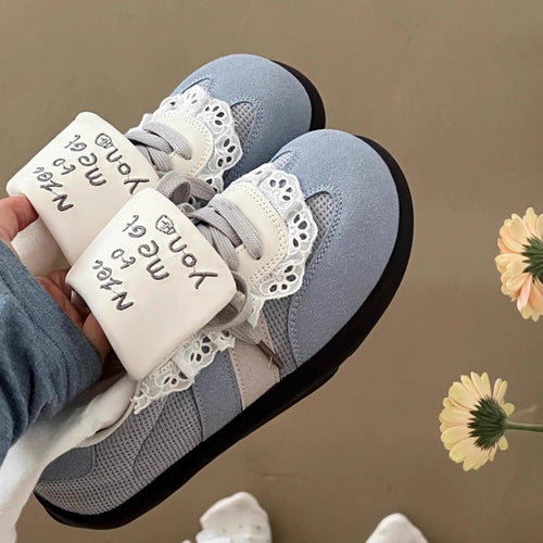 Damen Sneakers mit modischen Rüschen-Details und dämpfender Sohle Echo Archiv