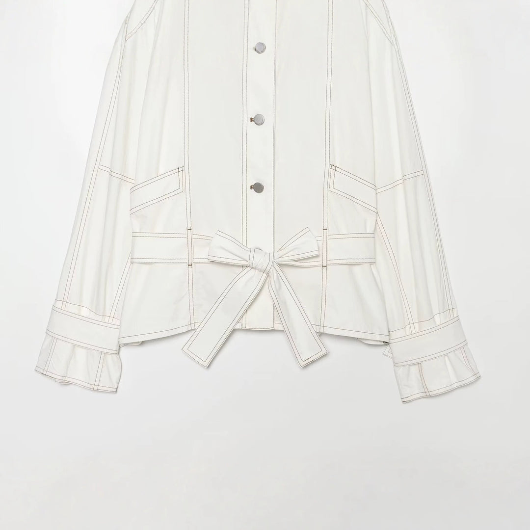 Damen Cropped Parka‑Jacke mit hohem Funnelkragen, Pattentaschen und Bindegürtel Echoarchiv