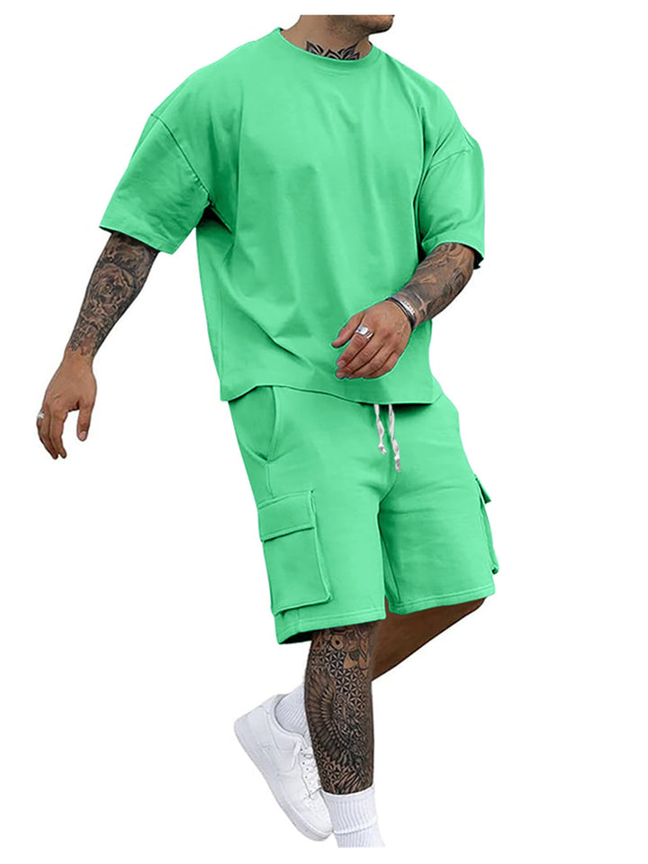 Herren lässiges Kurzarm-Set mit Cargo-Shorts und Oversize-Schnitt Echoarchiv