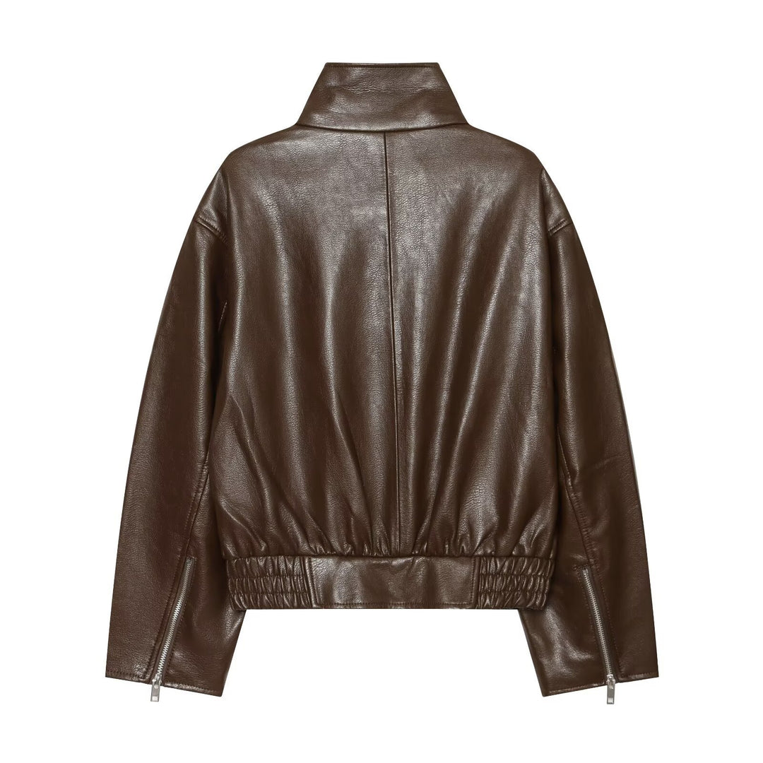Damen Kurze Kunstleder-Bikerjacke mit Stehkragen, asymmetrischem Reißverschluss und elastischem Saum Echo Archiv