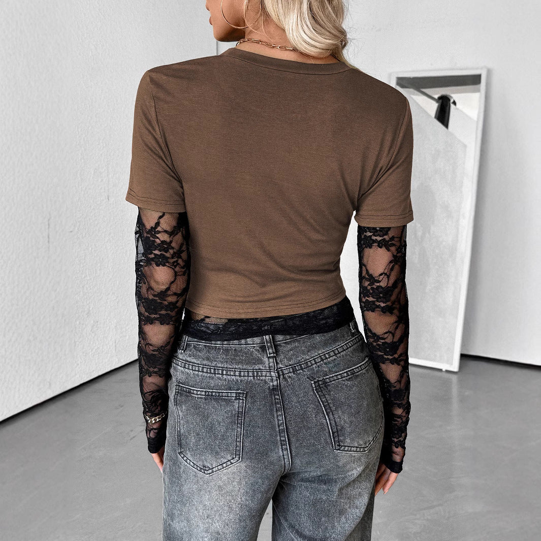 Damen Kurzgeschnittenes T‑Shirt mit transparenten Spitzenärmeln – Avérine