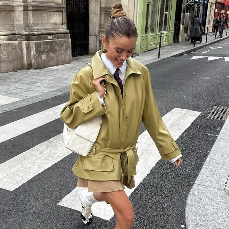 Damen Oversize Lederimitat-Jacke mit Taillengürtel und aufgesetzten Taschen Echoarchiv
