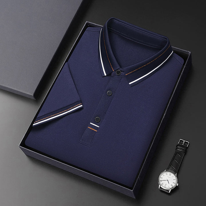 Herren modernes Polohemd mit strukturiertem Material und eleganten Akzenten Echoarchiv