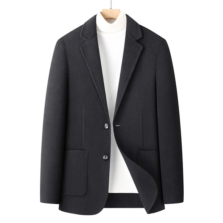 Herren Fischgrät-Wollblazer mit Reverskragen und aufgesetzten Taschen Echoarchiv