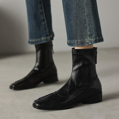 Damen Modische Leder-Stiefeletten mit elegantem Schnitt Echo Archiv