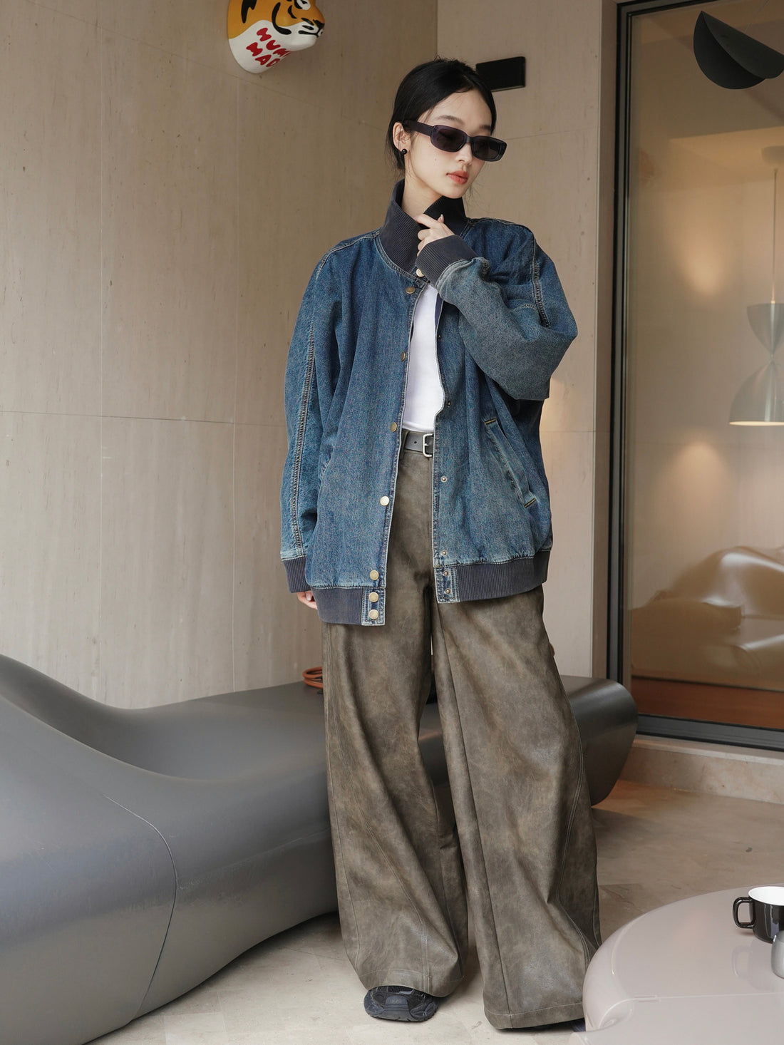 Damen Oversized Jeans-Bomberjacke mit Rippkragen und Druckknopffront Echoarchiv