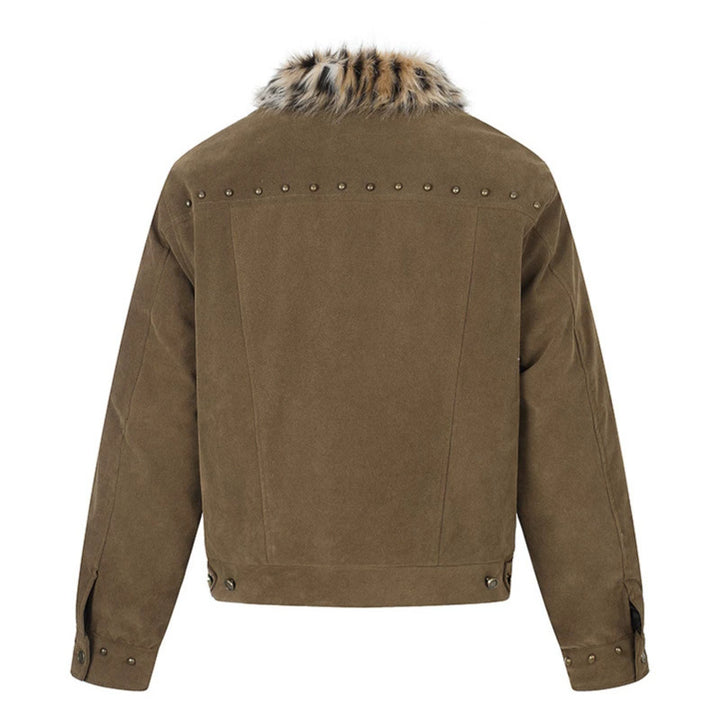 Herren Veloursleder-Truckerjacke mit Kunstfellkragen, Nietenbesatz und Druckknopfverschluss Echoarchiv