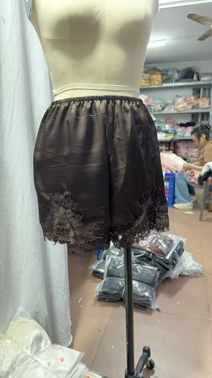 Damen Shorts mit Spitzenbesatz Echo Archiv