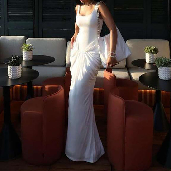 Damen Elegantes bodenlanges Kleid mit raffiniertem Drapierungseffekt Echo Archiv