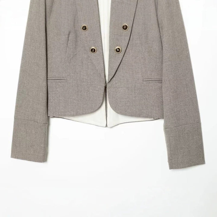Damen Kurzblazer im Military-Stil mit Stehkragen und dekorativen Knopfreihen Echo Archiv