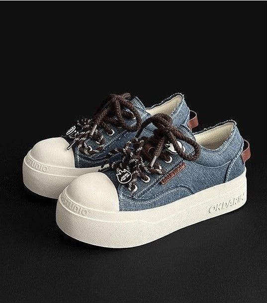 Damen Trendige Sneakers mit innovativen Schnürsystemen und dämpfender Sohle Echo Archiv