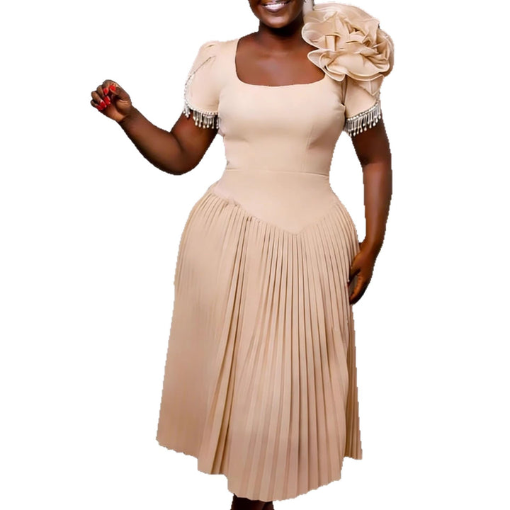 Damen Elegantes Plisseekleid mit voluminösen Rüschen Echo Archiv