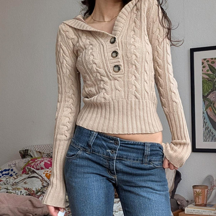 Damen Feinstrick-Pullover mit Zopfstrick, V‑Kragen mit Knopfleiste und breitem Rippbund Echo Archiv