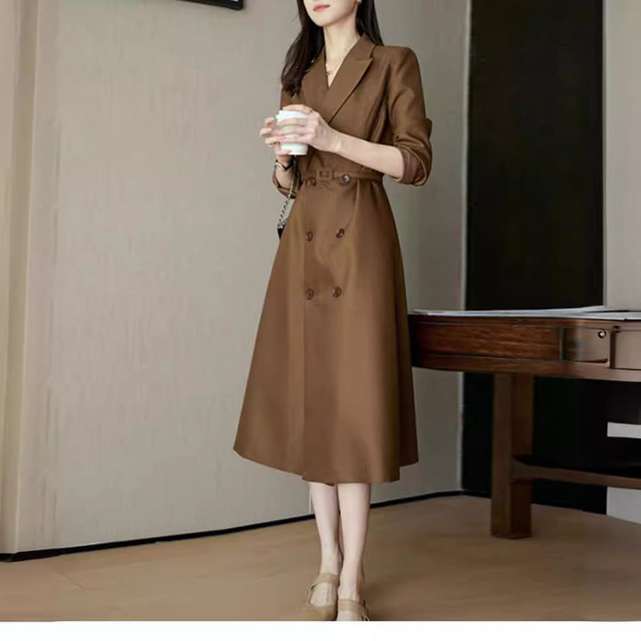Damen Eleganter Trenchcoat mit doppelter Knopfleiste und Taillengürtel Echoarchiv