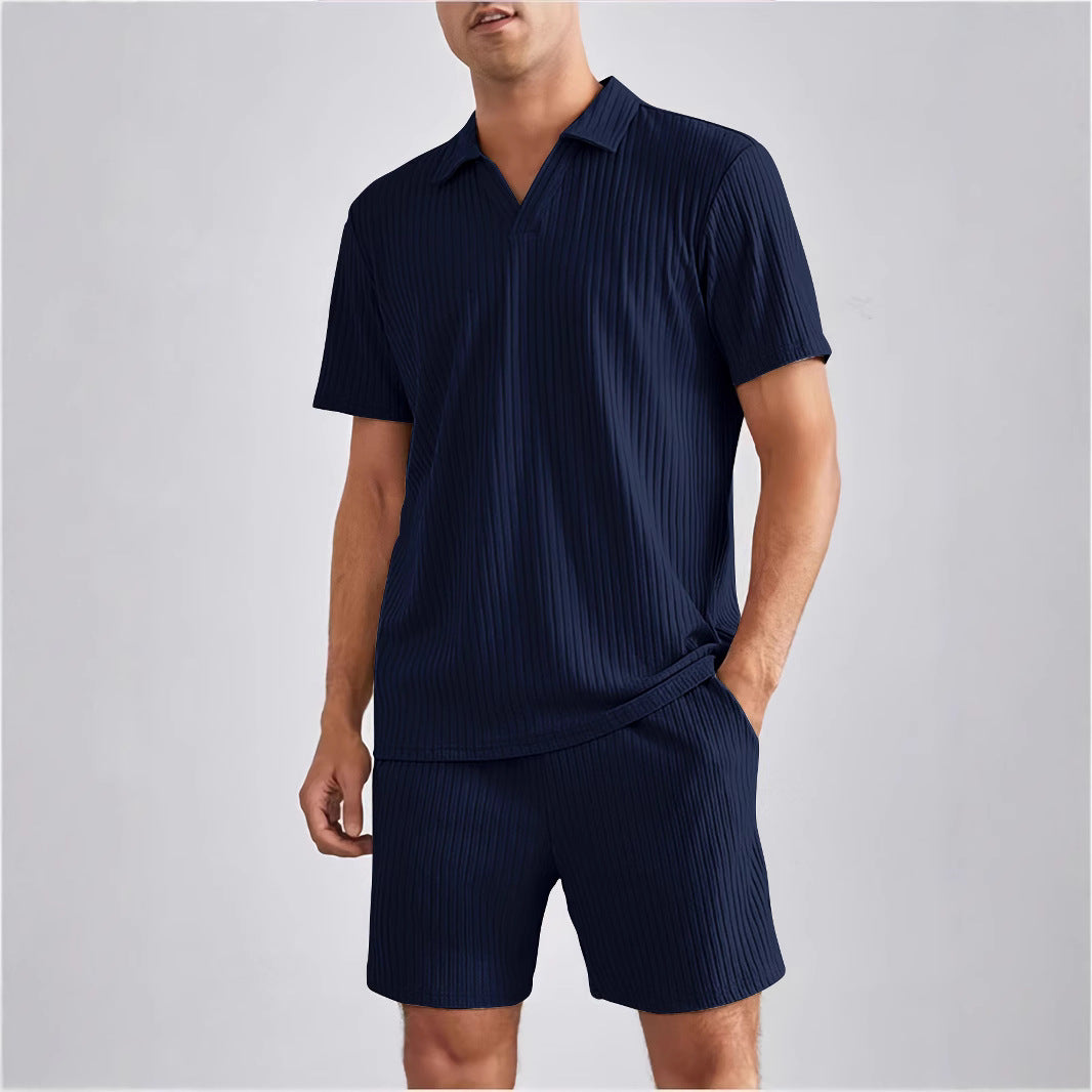 Herren Freizeit-Set mit strukturiertem Oberteil und Shorts Echoarchiv