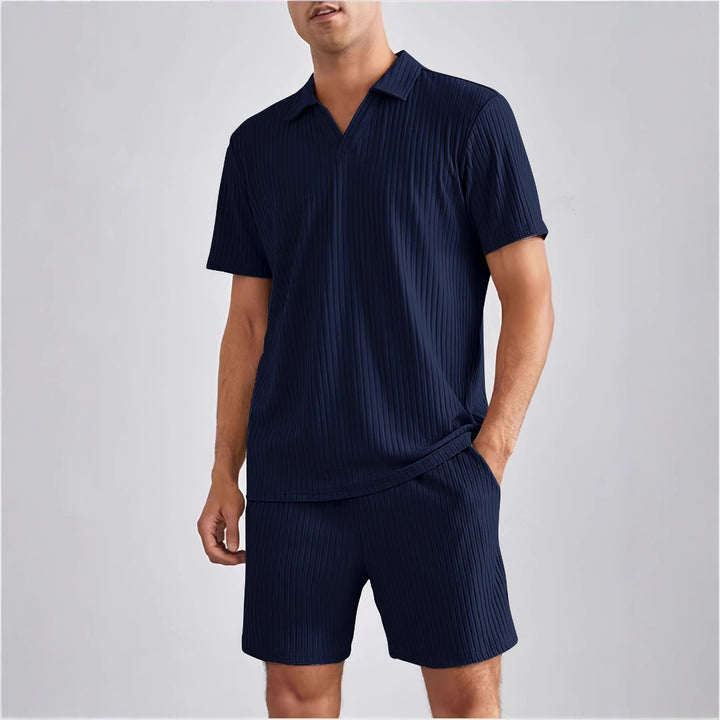 Herren Freizeit-Set mit strukturiertem Oberteil und Shorts Echoarchiv
