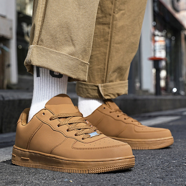 Herren Minimalistischer Low-Top Freizeitleder-Sneaker mit gepolstertem Knöchelkragen und rutschfester Profilsohle – Norré