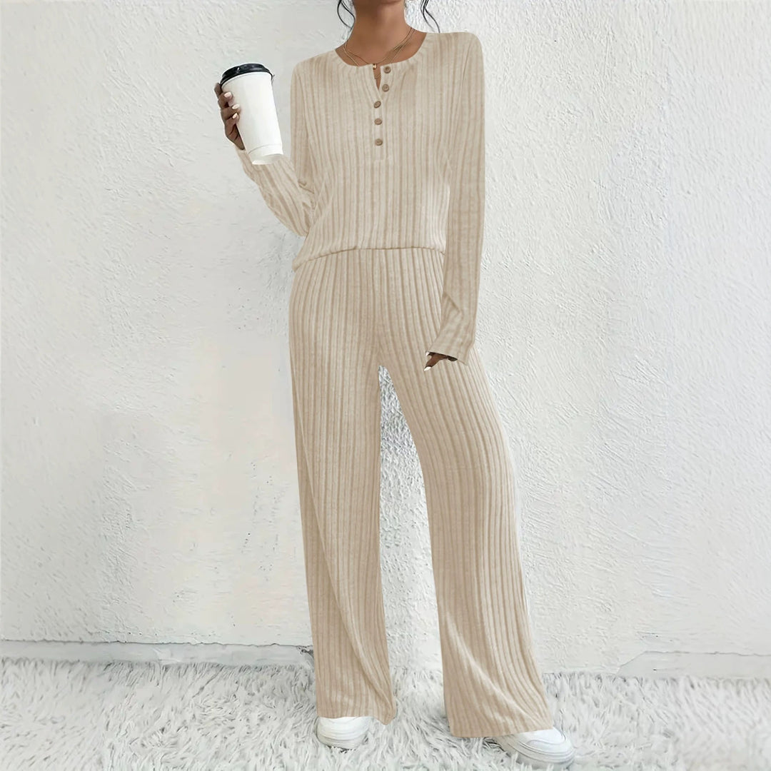 Damen Geripptes Lounge-Zweiteiler mit Henley-Top und weiter Palazzohose – Élanora