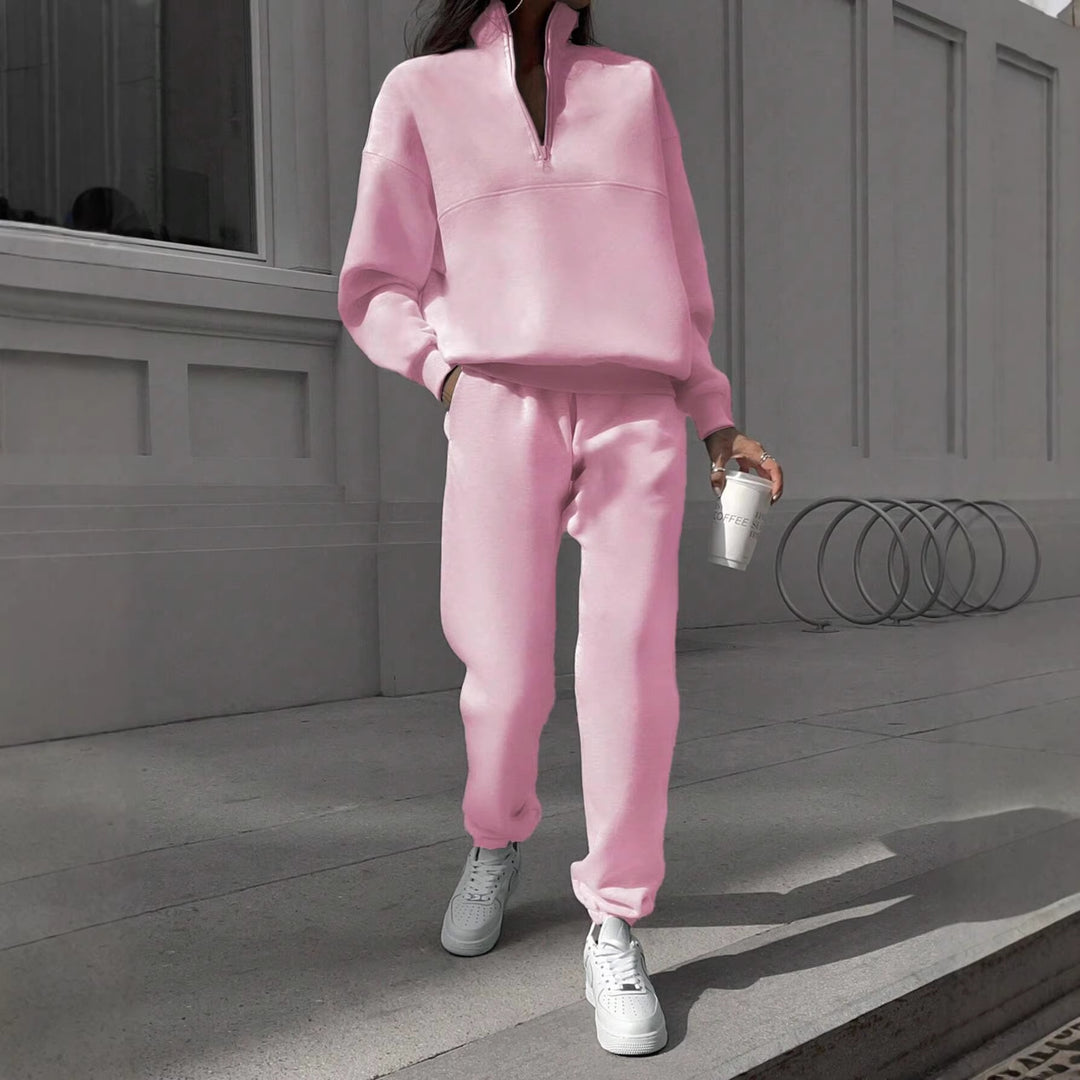 Damen Oversize Sweat-Set mit halbem Reißverschluss, Stehkragen und lässiger Jogginghose Echo Archiv